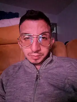 ANDYBLAKEE2025 online show from June 3, 2026, 11:42 pm