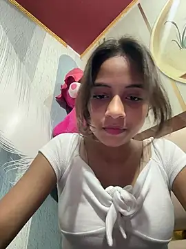 Snapshot of its_anuuu chatting on February 26, 2026, 9:04 pm its anuuu online show from February 26, 2026, 9:04 pm