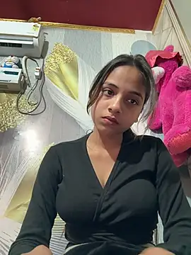 Snapshot of its_anuuu chatting on March 1, 2026, 12:27 pm its anuuu online show from March 1, 2026, 12:27 pm