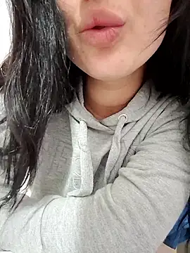 Snapshot of halii21 chatting on March 10, 2026, 10:14 pm halii21 online show from March 10, 2026, 10:14 pm