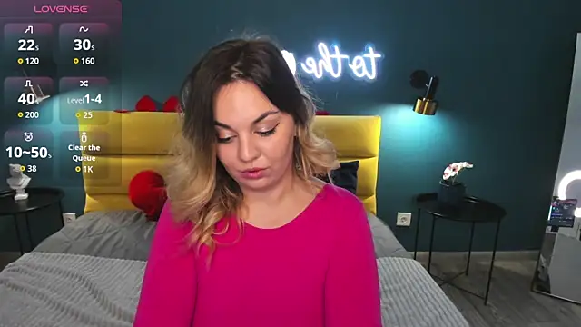 SofiaFabulous online show from March 8, 2026, 1:33 am