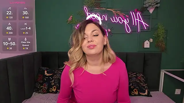 SofiaFabulous online show from March 6, 2026, 8:53 am