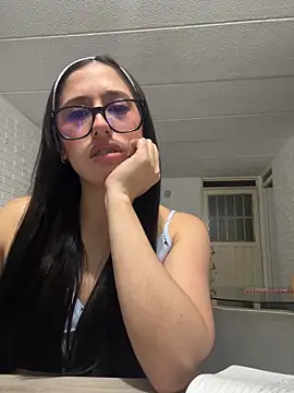 susi chimm online show from May 12, 2026, 1:35 am