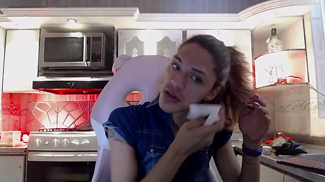 CrisOzzz online show from March 23, 2026, 5:57 pm