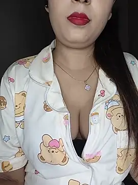 Shanaya-Hotty online show from July 26, 2026, 9:11 pm