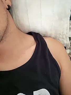 Snapshot of Edu235 chatting on April 10, 2026, 8:05 pm Edu235 online show from April 10, 2026, 8:05 pm