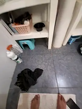 Snapshot of Edu235 chatting on March 4, 2026, 4:04 pm Edu235 online show from March 4, 2026, 4:04 pm