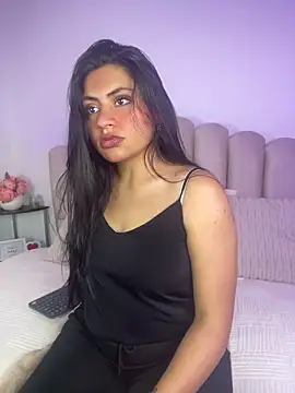 celeste z online show from June 1, 2026, 1:33 pm