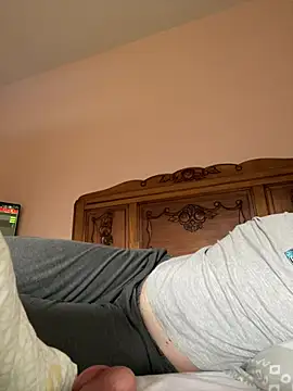 bebyzor online show from March 1, 2026, 2:06 pm