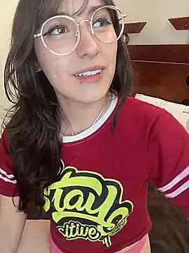 Sweett Karol online show from April 12, 2026, 11:41 pm