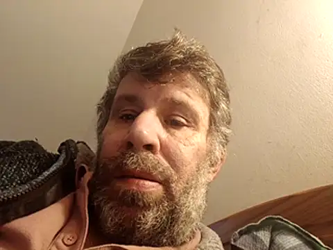 stud2512 online show from February 22, 2026, 3:46 pm