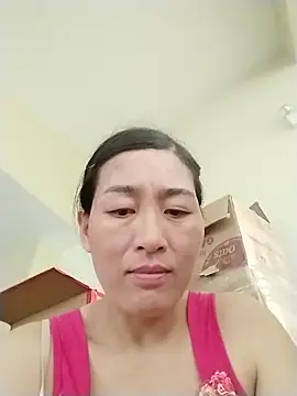 lris-Beauty77 online show from April 2, 2026, 6:53 am