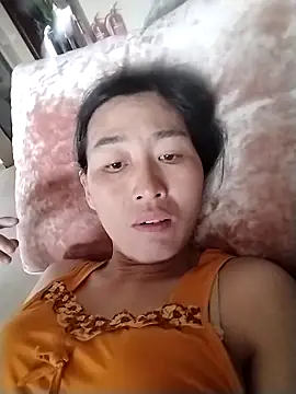 lris-Beauty77 online show from March 15, 2026, 7:15 am