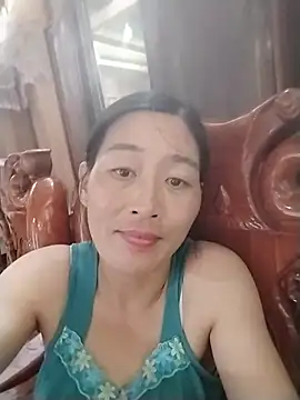 lris-Beauty77 online show from July 24, 2026, 3:13 am