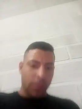 Snapshot of crisstars chatting on February 21, 2026, 4:47 am crisstars online show from February 21, 2026, 4:47 am