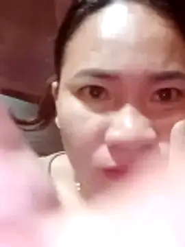 xiaowan x01 online show from February 24, 2026, 10:32 pm