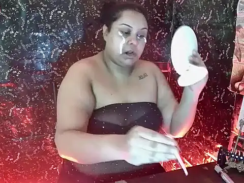 Snapshot of MistressMileenaMiami chatting on July 3, 2026, 7:20 pm MistressMileenaMiami online show from July 3, 2026, 7:20 pm