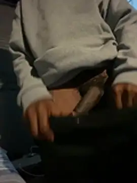 itsbussin80 online show from April 15, 2026, 9:15 am