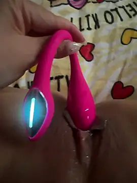 Shuri518 online show from July 5, 2026, 2:05 am