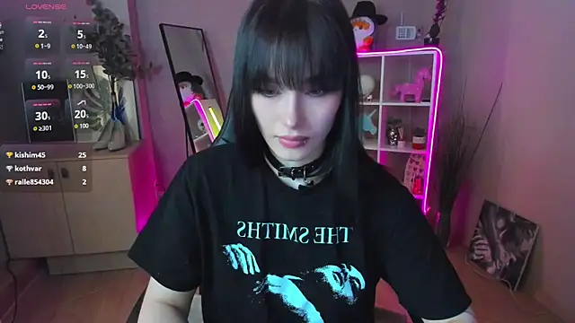 demetra   online show from April 18, 2026, 8:27 am