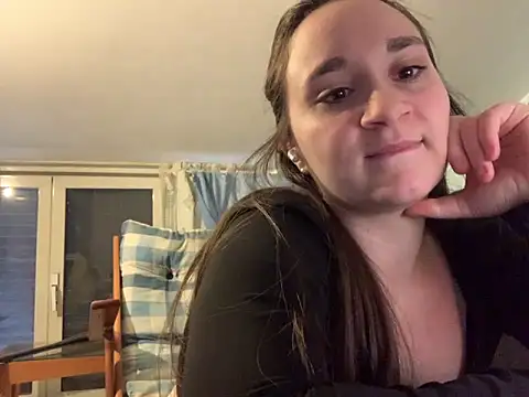 Snapshot of jeje0033 chatting on March 2, 2026, 4:14 pm jeje0033 online show from March 2, 2026, 4:14 pm