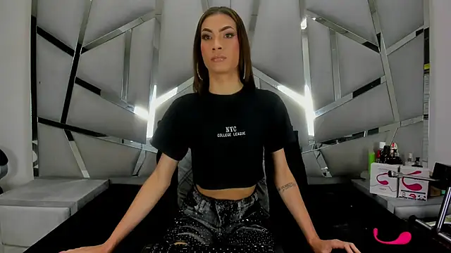 Alicee Grey online show from July 26, 2026, 1:29 pm