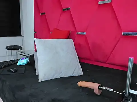 Snapshot of Alicee_Grey chatting on February 27, 2026, 3:01 pm Alicee Grey online show from February 27, 2026, 3:01 pm