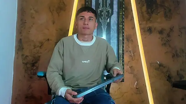 Matheus Ic  online show from February 21, 2026, 7:38 pm