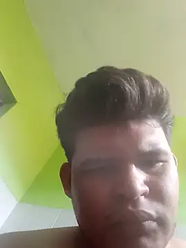 yoker hot online show from July 27, 2026, 3:19 pm