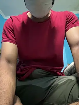 mightyythorrrr online show from June 26, 2026, 8:03 pm