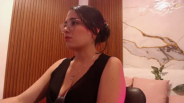 Loren Tay online show from April 20, 2026, 3:20 am