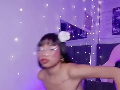 aidaprincess online show from July 23, 2026, 11:33 pm