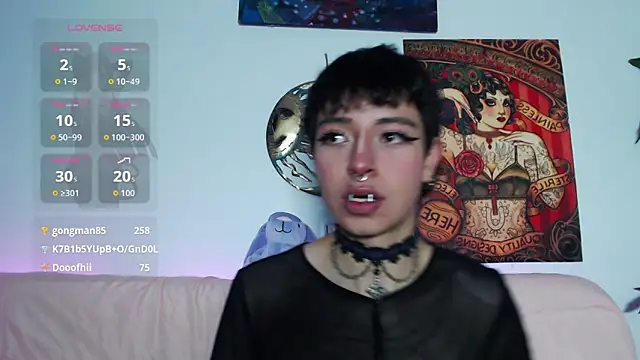 vamp moon online show from February 24, 2026, 4:02 am