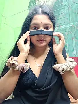 Turshaio online show from March 13, 2026, 5:51 pm