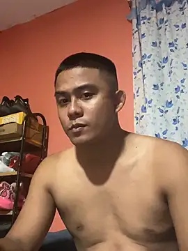 Snapshot of xxHardforyouxx chatting on February 22, 2026, 11:45 am xxHardforyouxx online show from February 22, 2026, 11:45 am