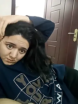 karonaGirl online show from February 23, 2026, 6:41 pm