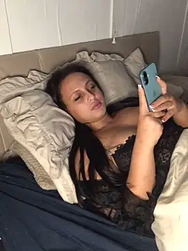 Snapshot of mayawesttt chatting on March 12, 2026, 10:58 pm mayawesttt online show from March 12, 2026, 10:58 pm