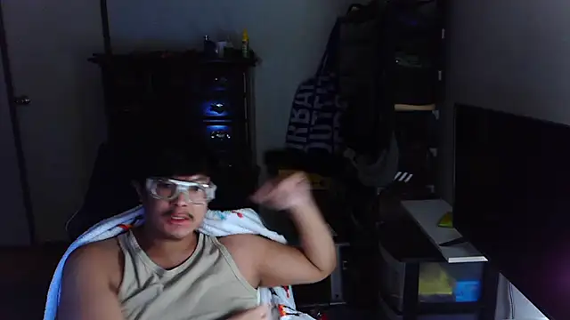 Snapshot of longlongsong chatting on February 24, 2026, 10:16 am longlongsong online show from February 24, 2026, 10:16 am