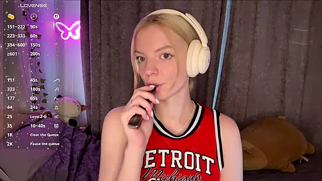 Marry Sornatiko online show from July 13, 2026, 3:33 pm