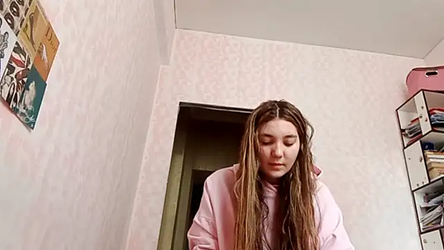 Snapshot of JanineThielman chatting on April 5, 2026, 4:41 am JanineThielman online show from April 5, 2026, 4:41 am