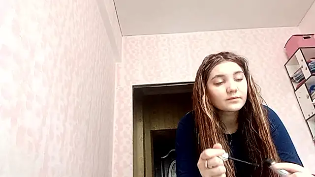 Snapshot of JanineThielman chatting on March 8, 2026, 4:16 am JanineThielman online show from March 8, 2026, 4:16 am