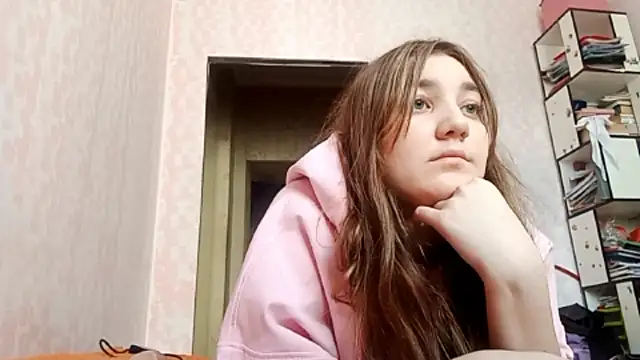 Snapshot of JanineThielman chatting on March 25, 2026, 7:19 am JanineThielman online show from March 25, 2026, 7:19 am