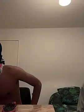 lamoul2334 online show from February 25, 2026, 1:06 am