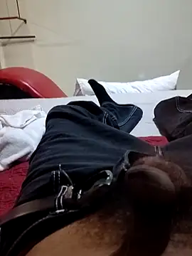 verycock online show from April 26, 2026, 4:32 am