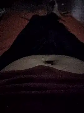 Snapshot of magicmovemen chatting on February 24, 2026, 10:21 pm magicmovemen online show from February 24, 2026, 10:21 pm