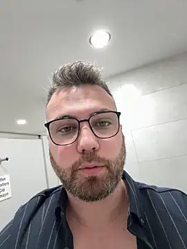 berkay977 online show from March 1, 2026, 10:04 am