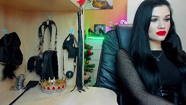 KristiTopxx online show from December 18, 2025, 10:24 pm