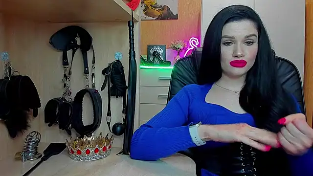 Snapshot of KristiTopxx chatting on May 3, 2026, 7:39 pm KristiTopxx online show from May 3, 2026, 7:39 pm