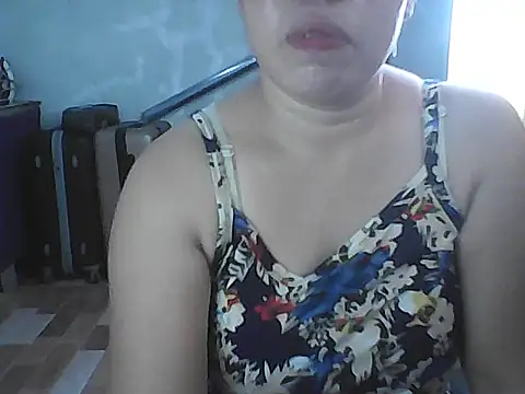 sweet lhyn online show from March 2, 2026, 5:08 am