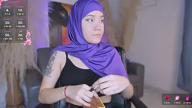 Snapshot of Amina_Hind chatting on February 26, 2026, 2:06 pm Amina Hind online show from February 26, 2026, 2:06 pm